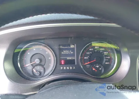 2011 Dodge Charger R/T из США, поврежденный, VIN 2B3CL5CT6BH541075